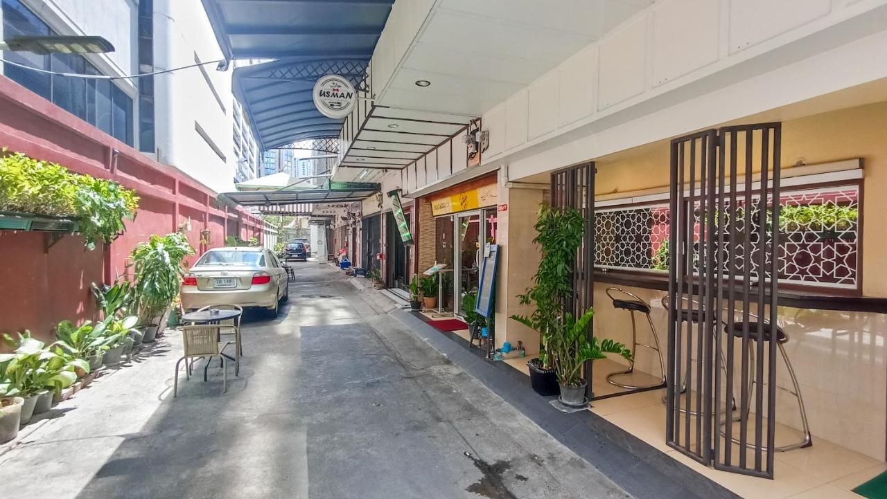 Usman Halal Home Bangkok Exterior foto